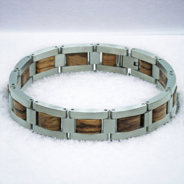 Ama Dablam (Icy Zebrano + RVS) - Houten armband