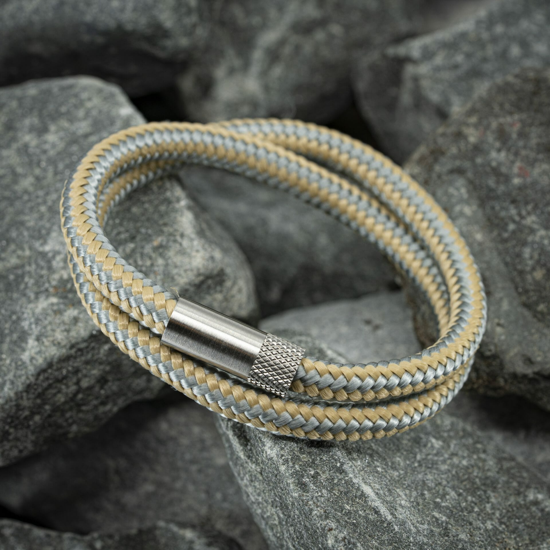 Elite bracelet silver - Honey / gray rope