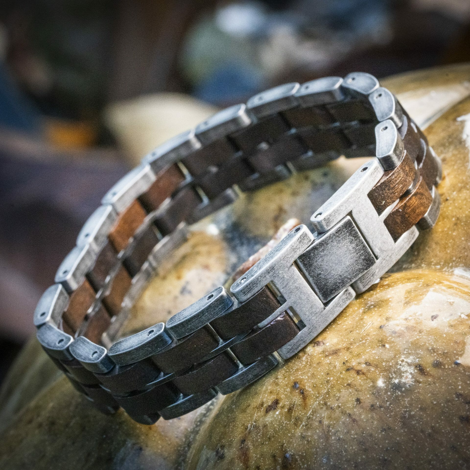 Zuid Afrika (Kernhout / Antiek Zilver) - Houten Armband